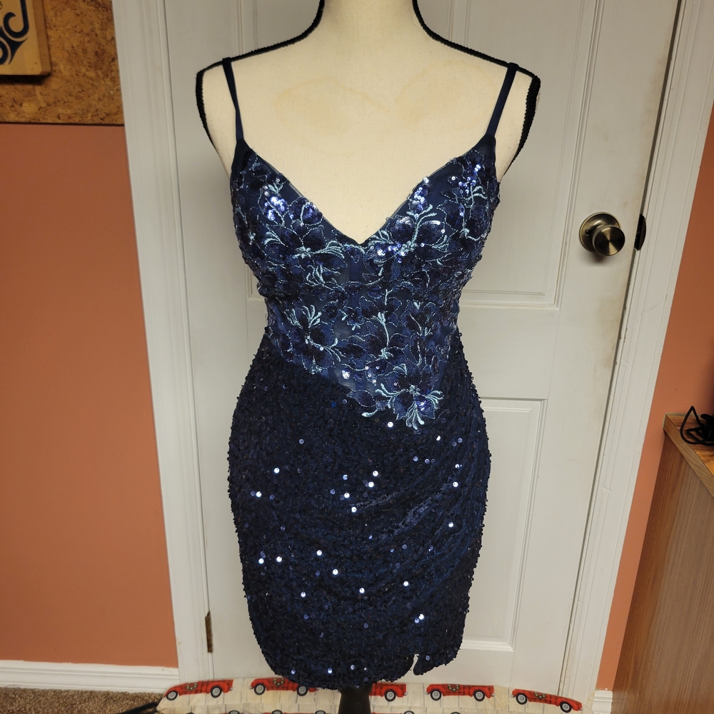Elegant Navy Blue Sequin Dress